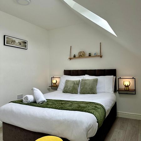 Cosy 3 Bed Apartment Near Birmingham Airport & Nec Perfect For Groups & Contractors! Zewnętrze zdjęcie